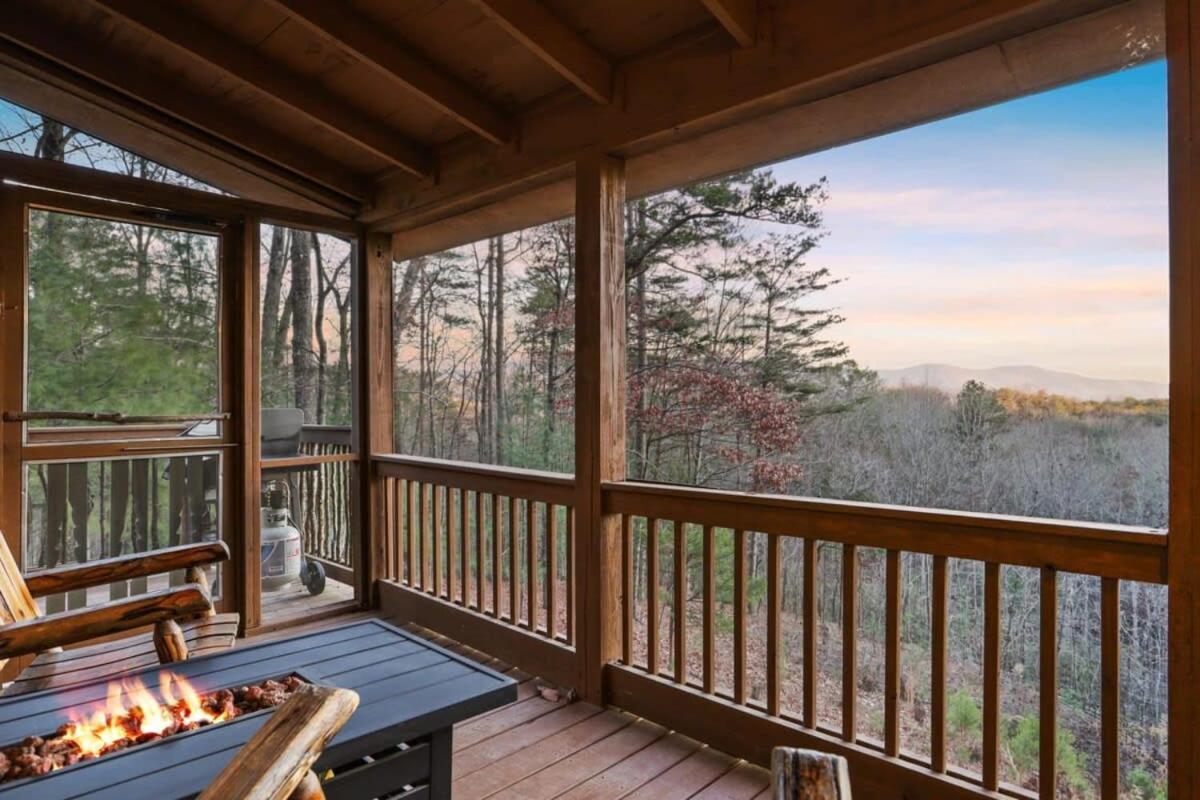 Mountain Views Hot Tub Firepit Close To Town Blue Ridge Exteriör bild
