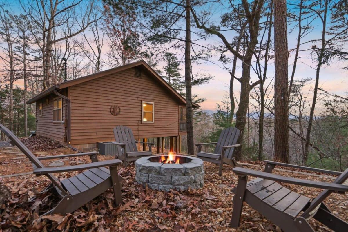 Mountain Views Hot Tub Firepit Close To Town Blue Ridge Exteriör bild