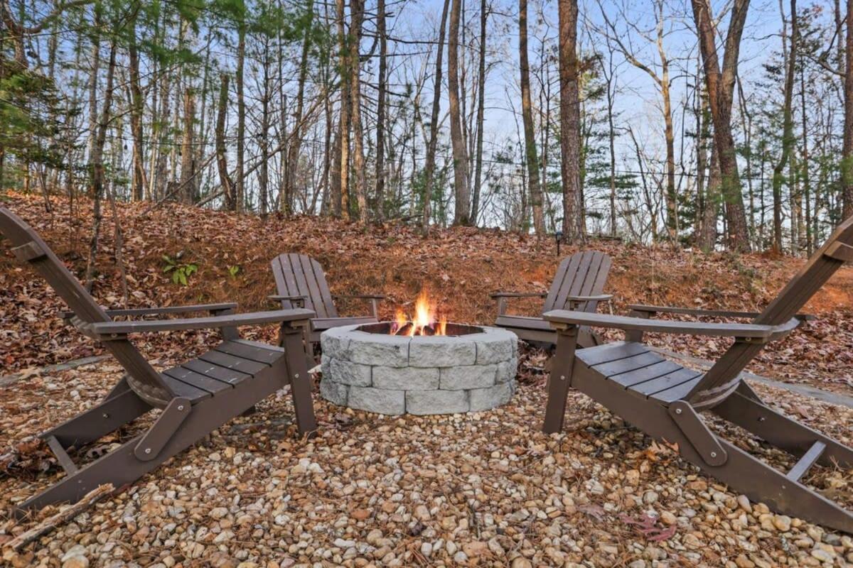 Mountain Views Hot Tub Firepit Close To Town Blue Ridge Exteriör bild